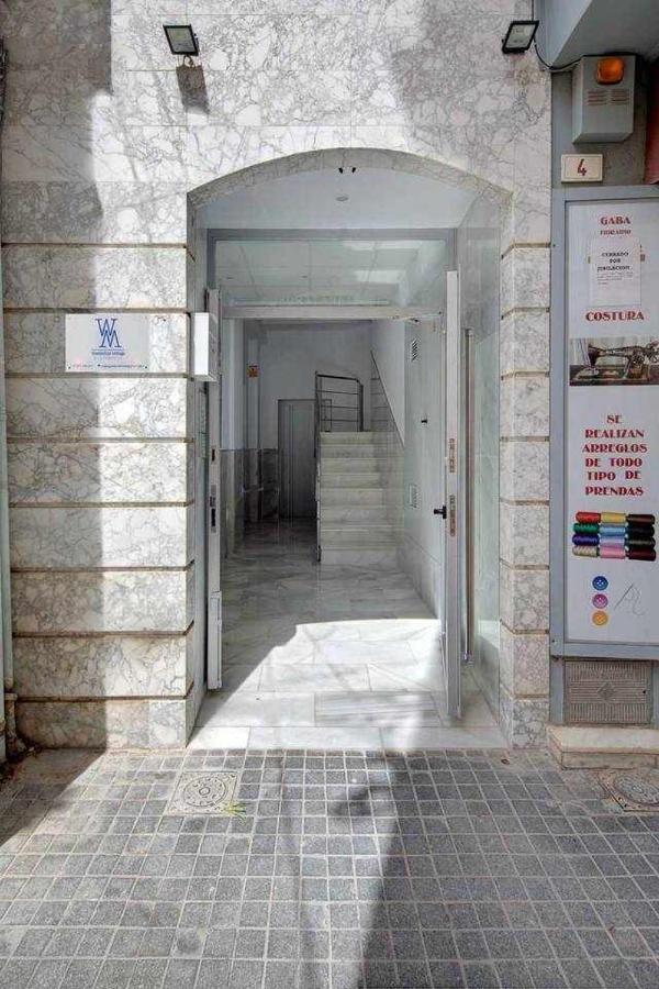 Wanderlust Malaga Apartamentos 3 Exteriör bild